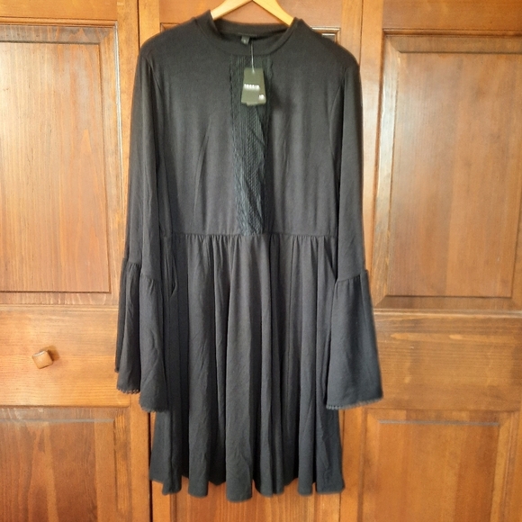 Torrid Mini Jersey Mock Neck Skater Dress Deep Black Long Bell Sleeve Size 2X - Picture 3 of 16